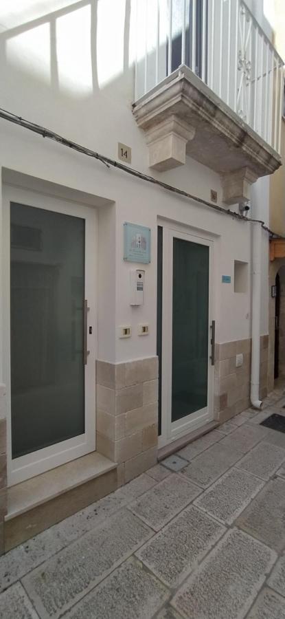 La Mansio Del Vicolo Villa Mola di Bari Bagian luar foto